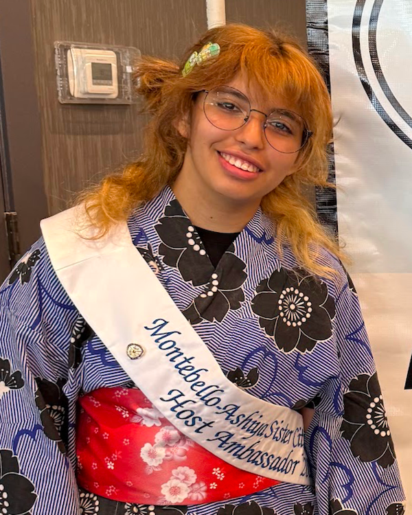 Miya Espinoza